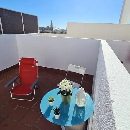 Penthouse With Solarium In The Center Of Malaga-atico Con Solarium En El Centro De شقة *