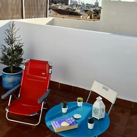 Penthouse With Solarium In The Center Of Malaga-atico Con Solarium En El Centro De * Malaga