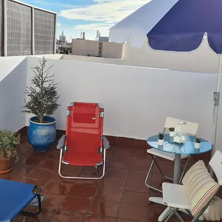 شقة Penthouse With Solarium In The Center Of Malaga-atico Con Solarium En El Centro De