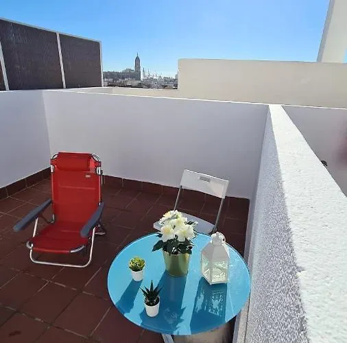 Penthouse With Solarium In The Center Of Malaga-atico Con Solarium En El Centro De Apartment *