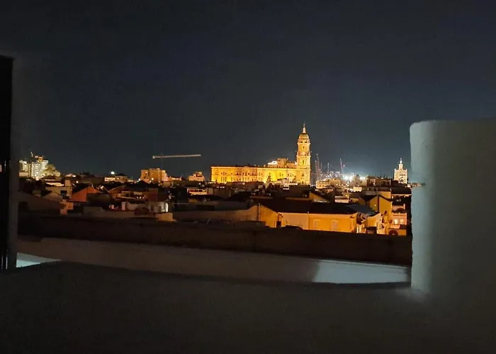 Penthouse With Solarium In The Center Of Malaga-atico Con Solarium En El Centro De Apartment *