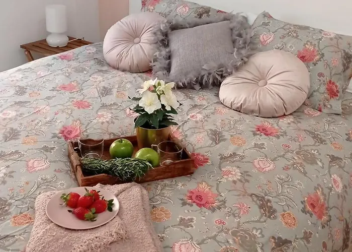 Apartment Penthouse With Solarium In The Center Of Malaga-atico Con Solarium En El Centro De Málaga